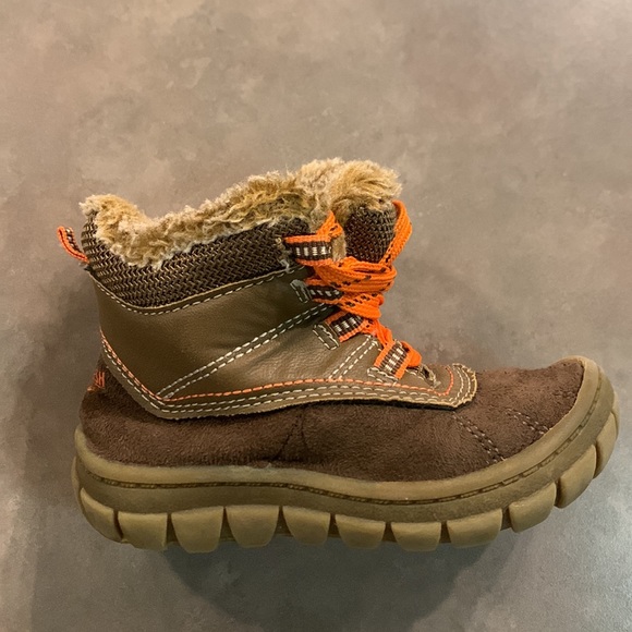 OshKosh lined winter boots - Picture 2 of 4